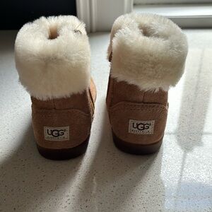 UGG Toddler Girls Jorie II Boot Size 7
